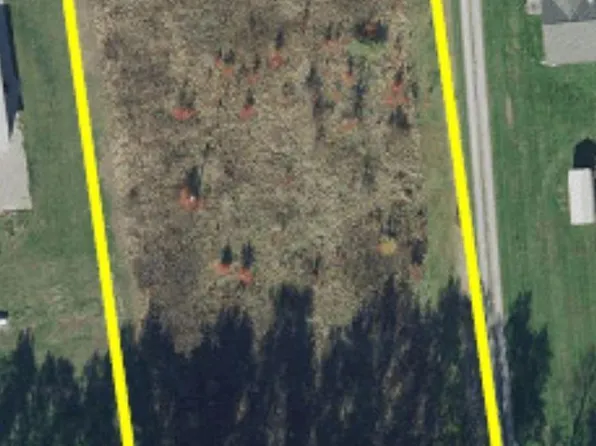 12 Strout Rd, Clarksville, OH 45113