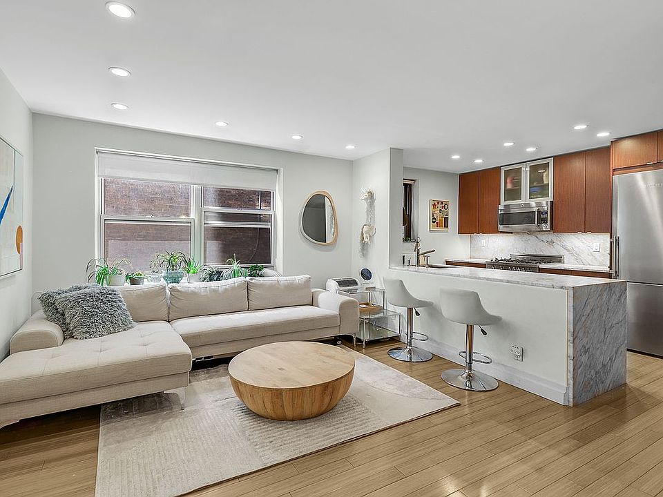 1st image of 82 Irving Pl APT 3C