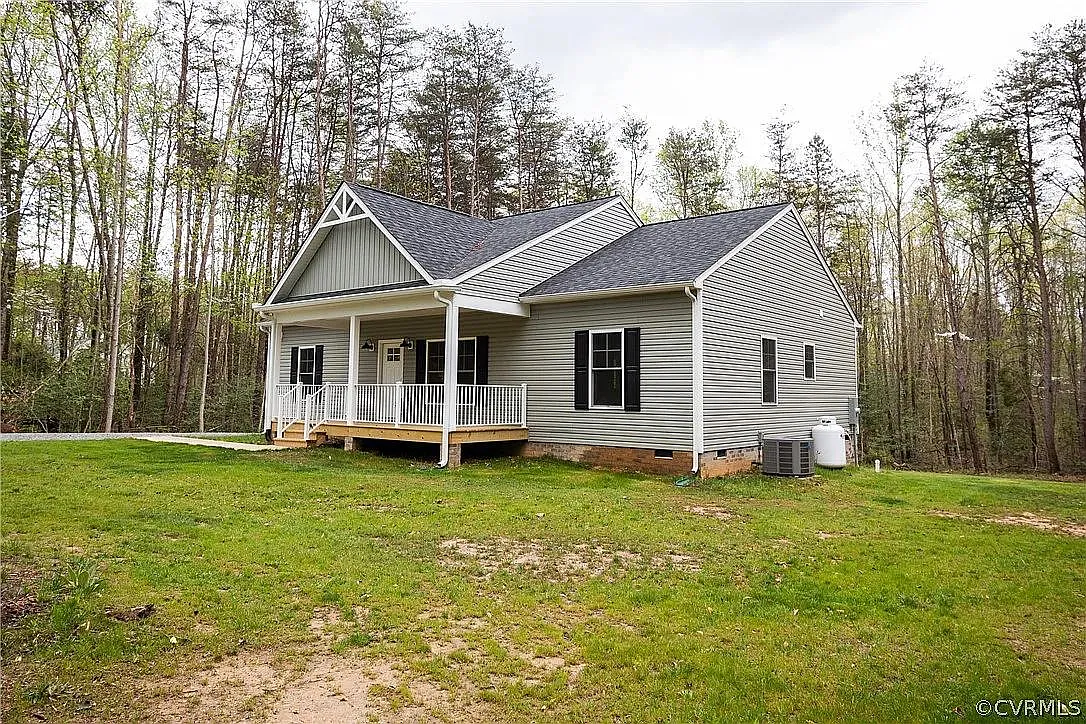 3 bed, 1600 sqft, $2,800 — Photo 3