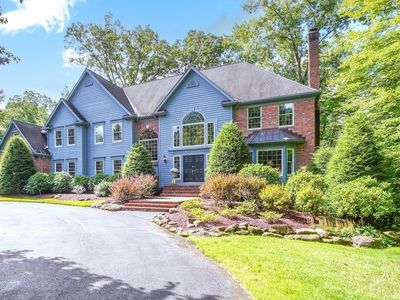 17496 Lakesedge Trl, Chagrin Falls, OH, 44023