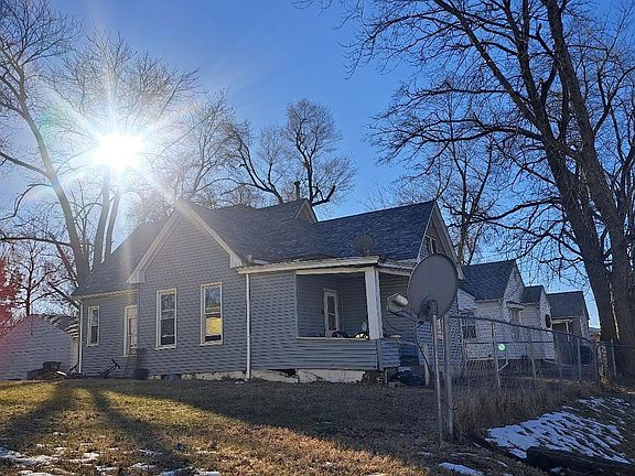 3rd image of 3024 W Trewyn Ave
