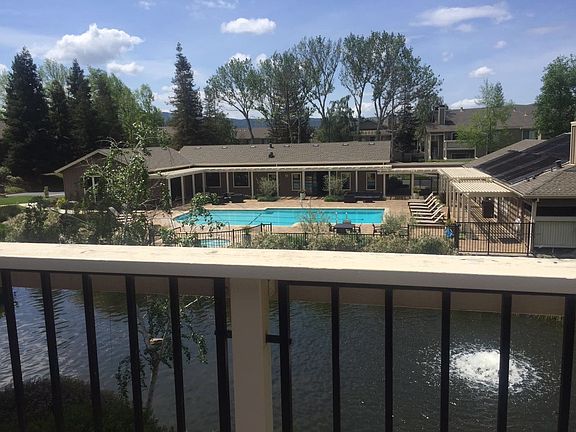 2nd image of 6971 Lake Dr