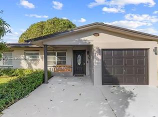 5817 NW 70th Ave, Tamarac, FL 33321