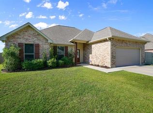 40143 Crestwood Ln, Ponchatoula, LA 70454