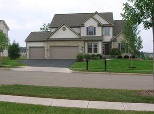 5694 Dorshire Dr, Galena, OH 43021