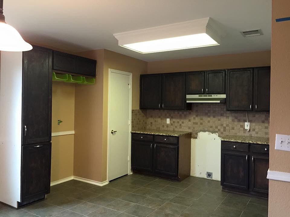 1st image of 5401 Apple Orchard Ln