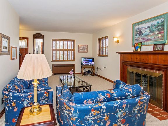 2nd image of 3505 Rosecliff Dr