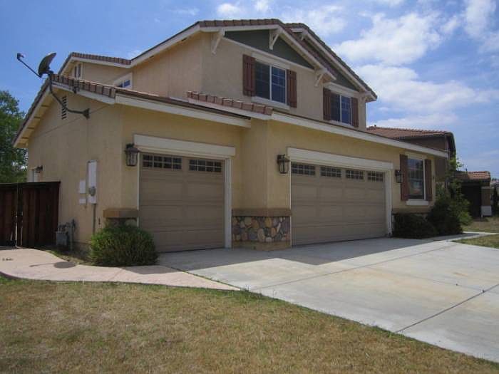1st image of 33601 Mint Ave