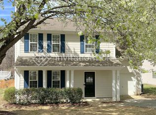 526 Crossview Ln, Durham, NC 27703
