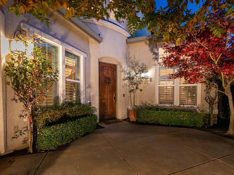 1st image of 2073 Forest Glen Ct