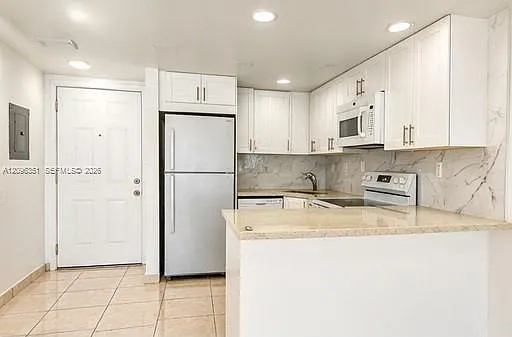 Vista Alegre Townhomes Co — Photo 3