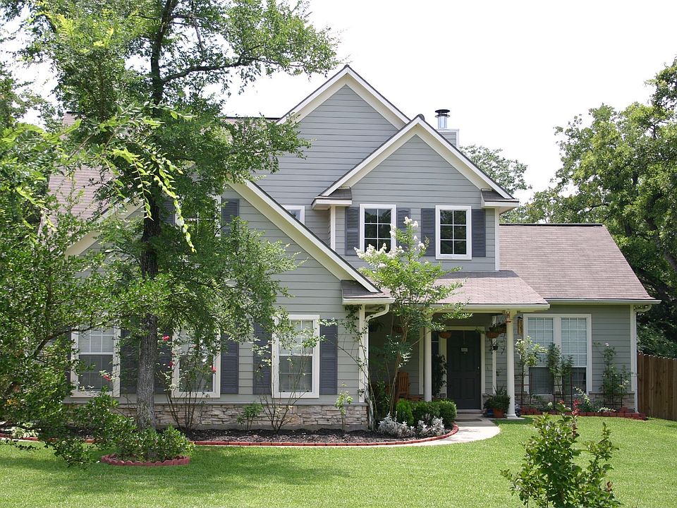 Wonderful Maitained Home!