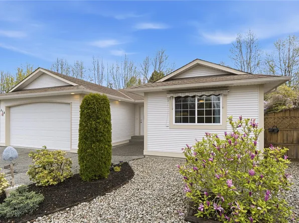 318 Clarkson Pl, Parksville, BC V9P 2V8