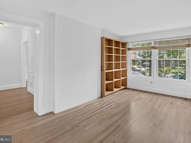 4705 Hunt Ave — Photo 10