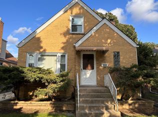 2451 Davisson St, River Grove, IL 60171