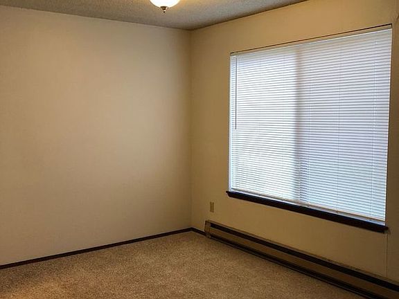 5th image of 11725 93rd Ave NE APT 2