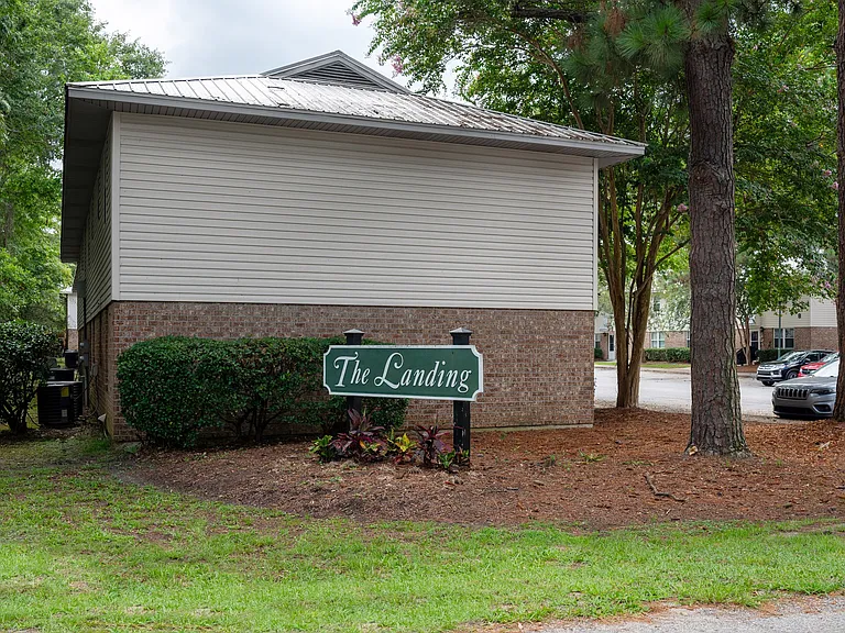 The Landing Townhomes — Photo 7