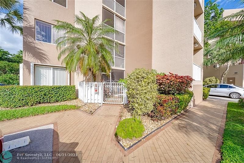 1st image of 7400 Trent Dr #101