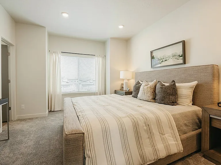 Rise Townhomes — Photo 8