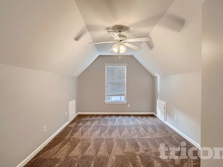 3587 Vern Way NE — Photo 13