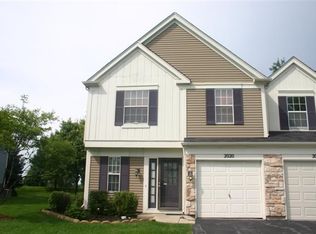 2020 Muirfield Cir #2020, Elgin, IL 60123