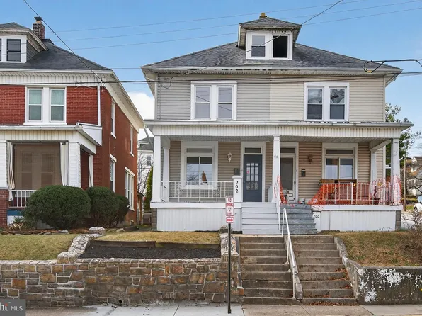 202 S Main St, Red Lion, PA 17356