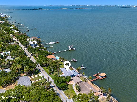 4th image of 1000 S Banana River Dr