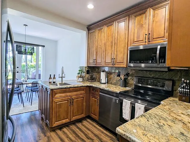 1181 SW 158th Ave — Photo 19
