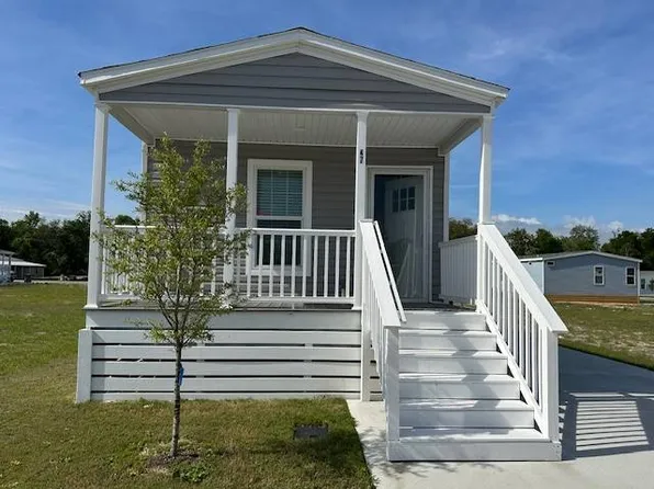 47 Red Drum Dr #80, Freeport, FL 32439