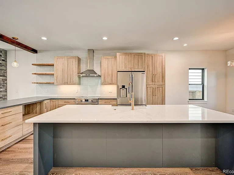 426 Pinon St — Photo 9