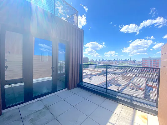 Rented by Nooklyn NYC LLC | media 123