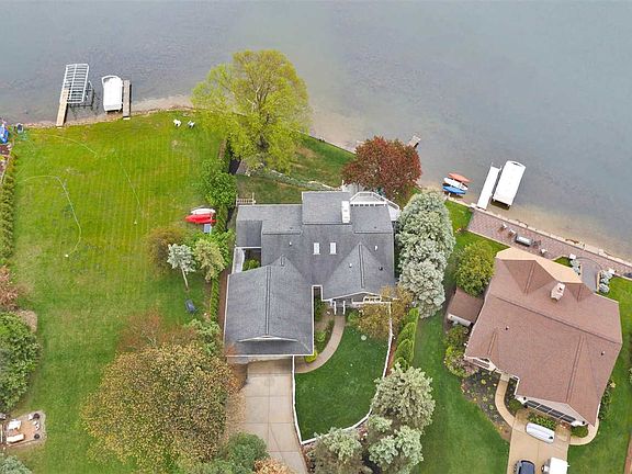 3rd image of 11616 Bradley Dr