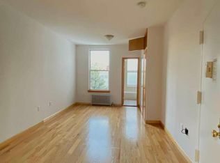 190 Java St APT 3L, Brooklyn, NY 11222