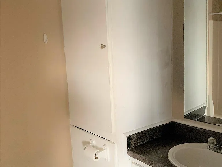 115 Kelly St #8 — Photo 11