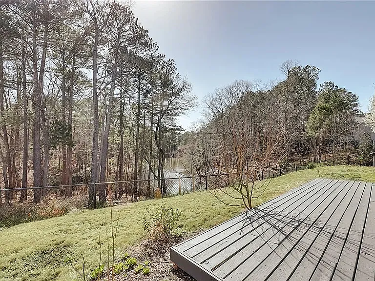 125 Pine Bark Ln — Photo 32
