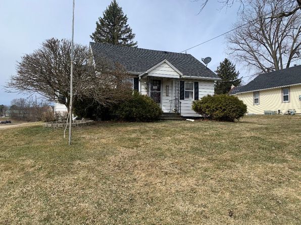 Freeport Real Estate Freeport Il Homes For Sale Zillow