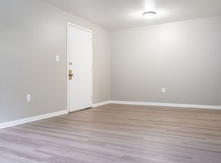 826 Dornin St #C-05, Greensburg, PA 15601