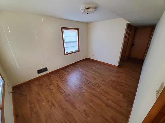 2nd image of 314 Norris Dr #B