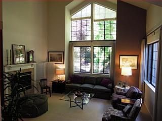 3rd image of 1326 Bullion Cir