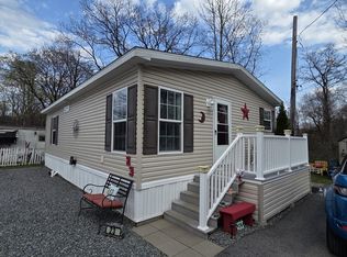 1156 Park St Trailer 23, Stoughton, MA 02072