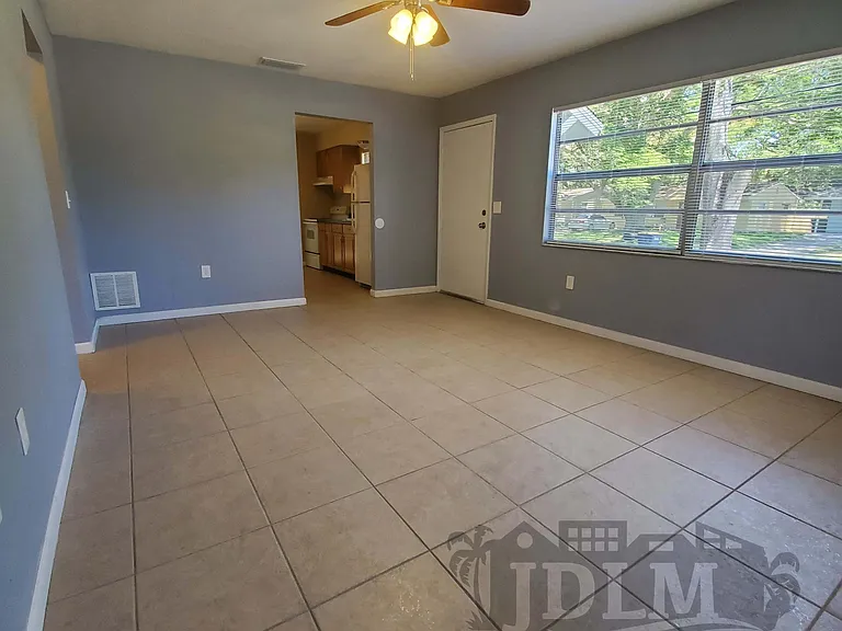 1289 Bertland Way — Photo 4
