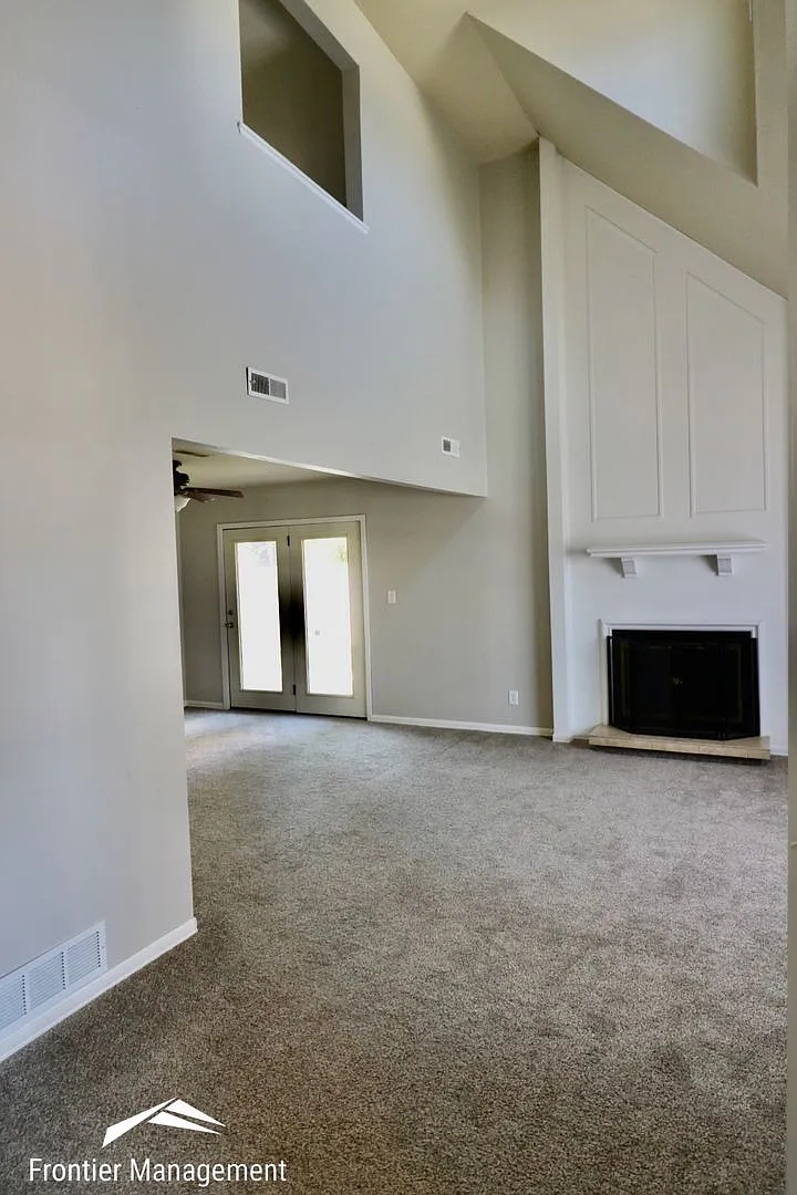 Beautiful 3 bedroom home on East Side of Manhattan — Photo 4