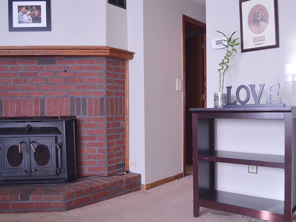 1st image of 123 Farrwood Dr