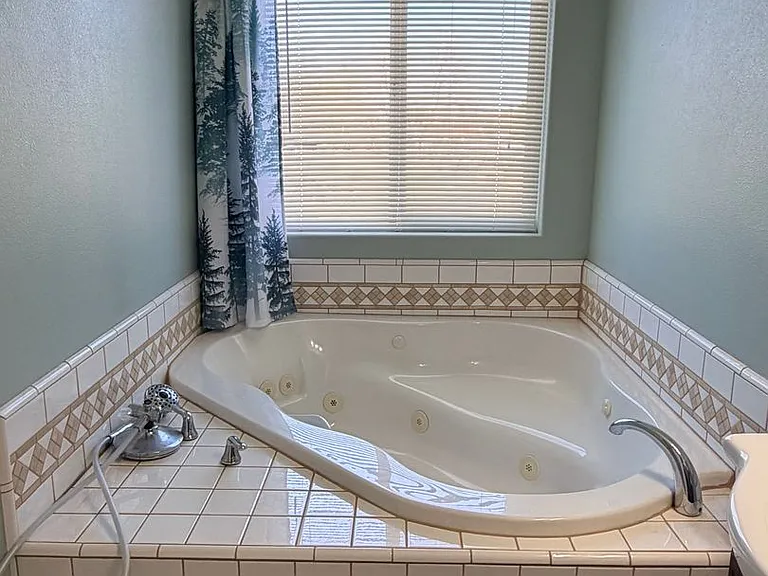 1524 D St SW #1524 — Photo 19