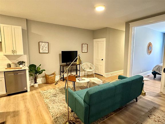 4th image of 3430 Grace Ave