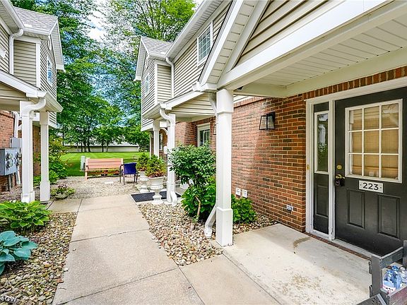 5th image of 3328 Lenox Village Dr Unit 223