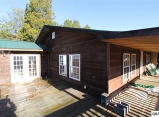 2188 Little Valley Rd, Sevierville, TN 37862