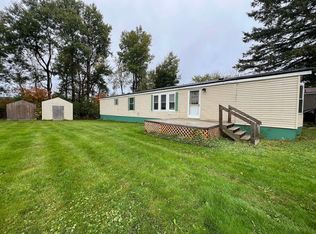 26 Village Dr, Presque Isle, ME 04769