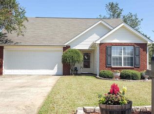 406 Wynfield Ln, Bonaire, GA