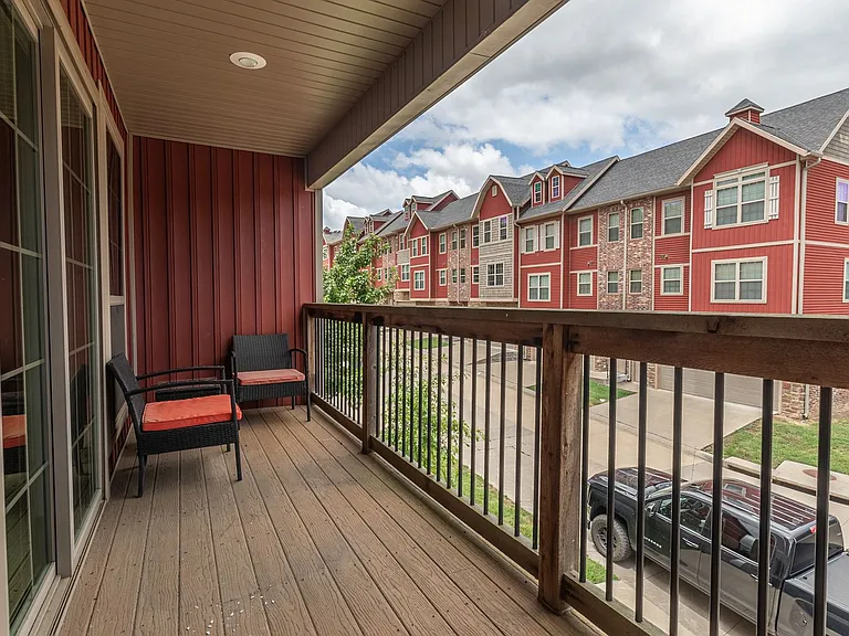 2805 W Lakewood Dr — Photo 10